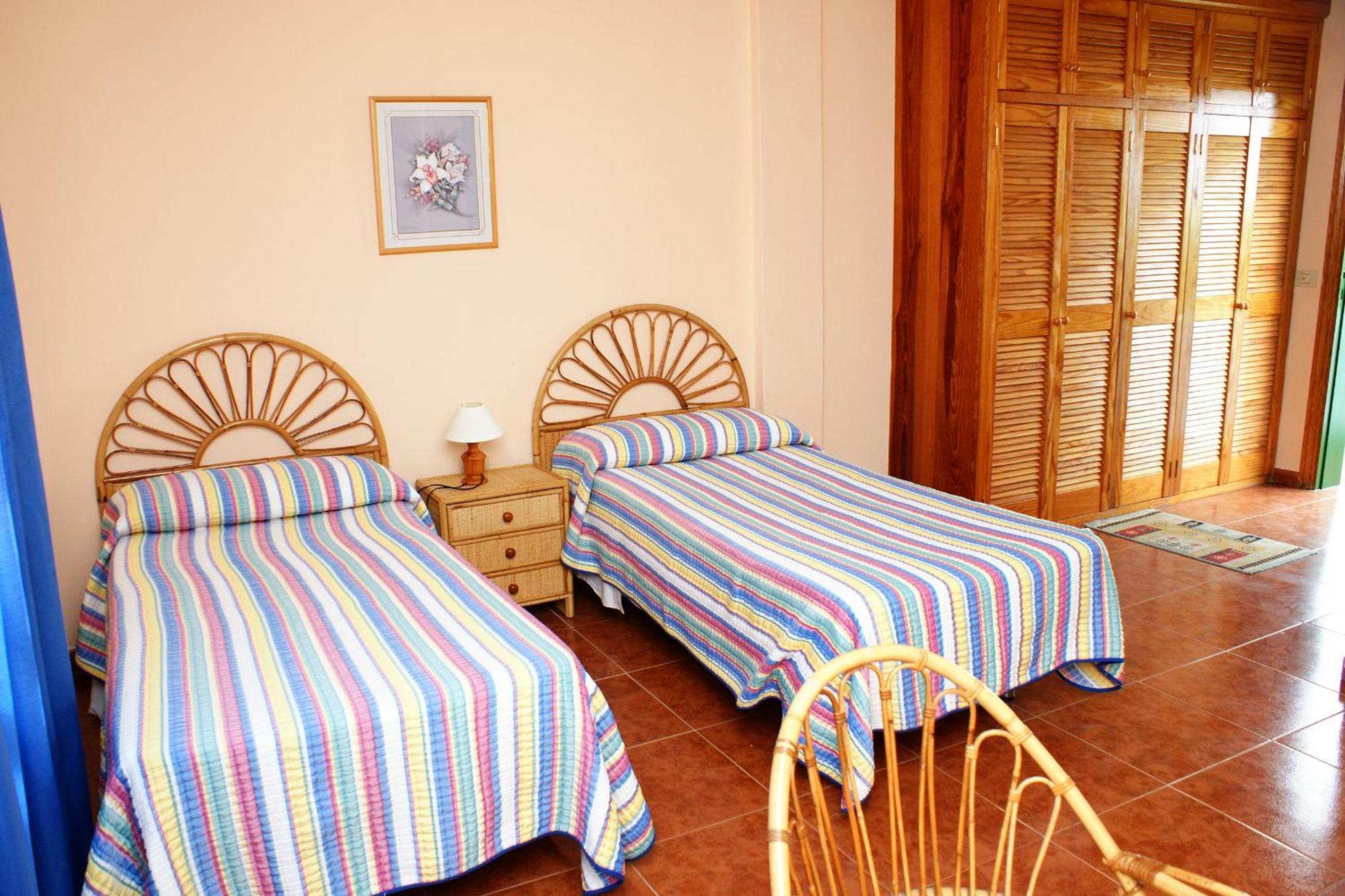 Apartamentos Nelly Valle Gran Rey Bilik gambar